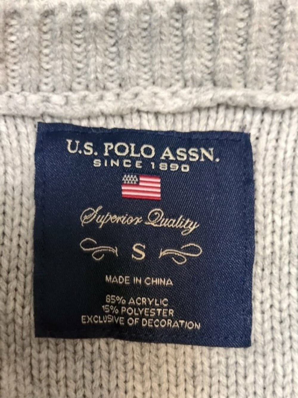 U.S. Polo Assn. Women's V-Neck Cable Knit Sweater Gray Color Block Size S Preppy - Picture 4 of 6